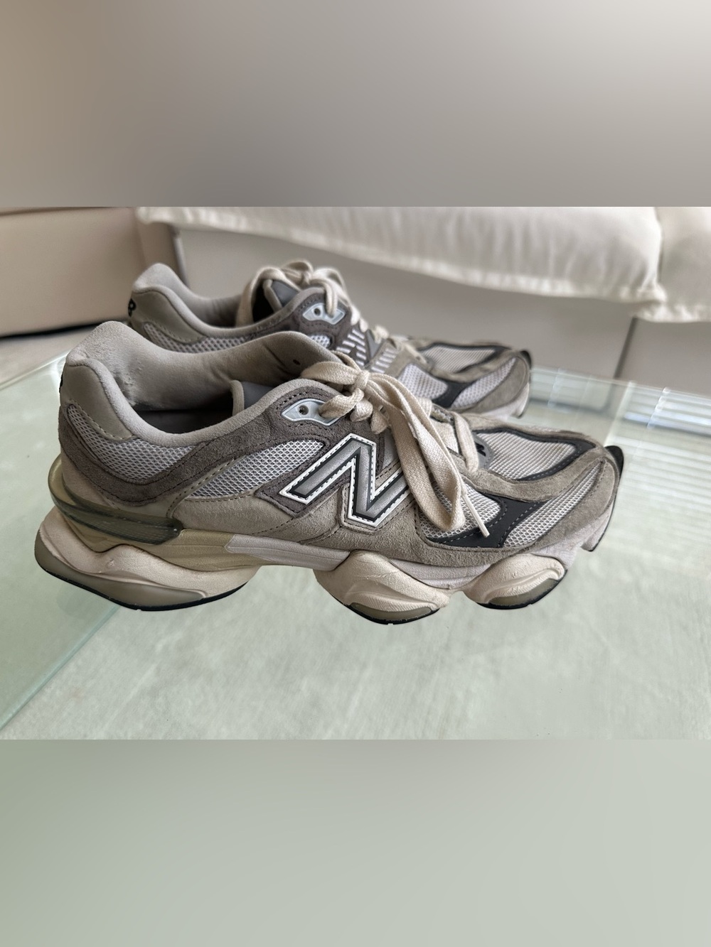 New Balance 9060